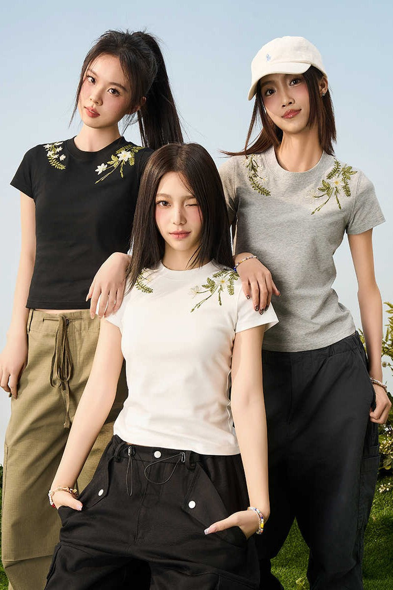 Floral Embroidered Slim Tee