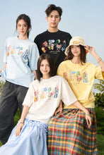 Load image into Gallery viewer, Yarn Flower Graphic Tee
