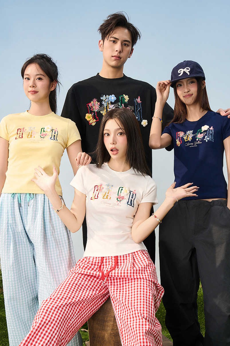 3D Yarn Flower Loose Tee