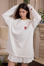 Load image into Gallery viewer, Clover Embroidery Long Sleeve Tee
