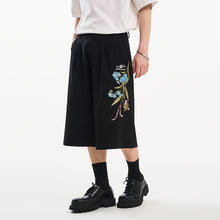 Load image into Gallery viewer, Floral Embroidery Draped Suit Shorts

