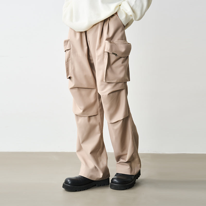 Multi pocket Pleated Trousers