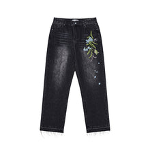 Load image into Gallery viewer, Floral Embroidery Washed Jeans
