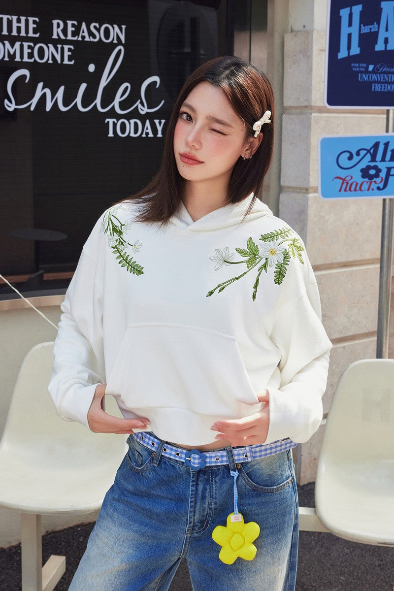 Green Wreath Cropped Hoodie