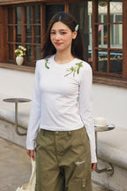 Green Wreath Slim Fit Tee