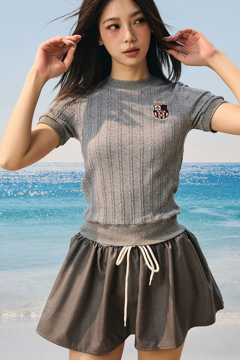 Textured Knit Slim Pullover