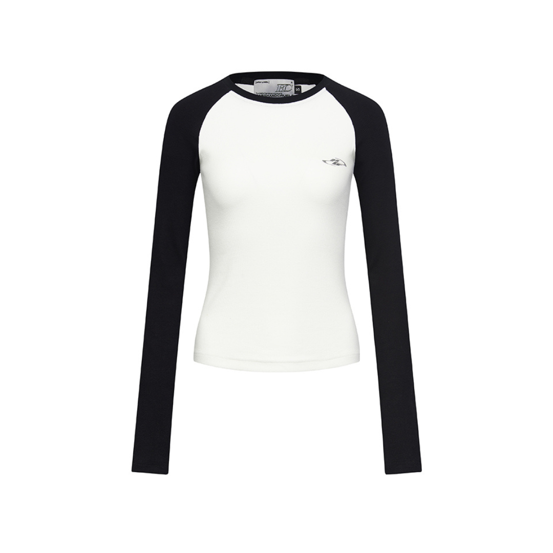 Raglan Metal Logo Crop top