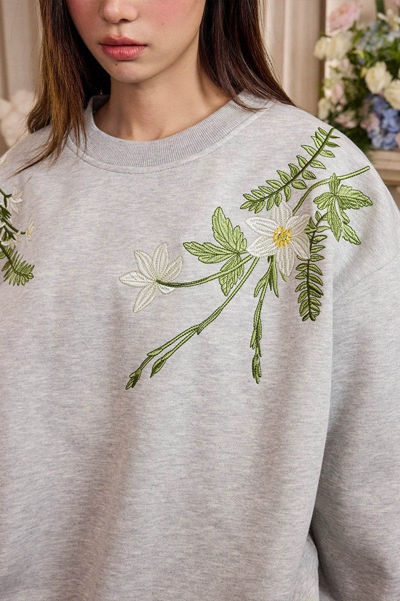 Floral Embroidery Fleece Crewneck Sweatshirt – Harsh and Cruel