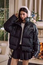 Load image into Gallery viewer, Retro PU Lace Panel Short Puffer
