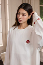 Load image into Gallery viewer, Clover Embroidery Long Sleeve Tee
