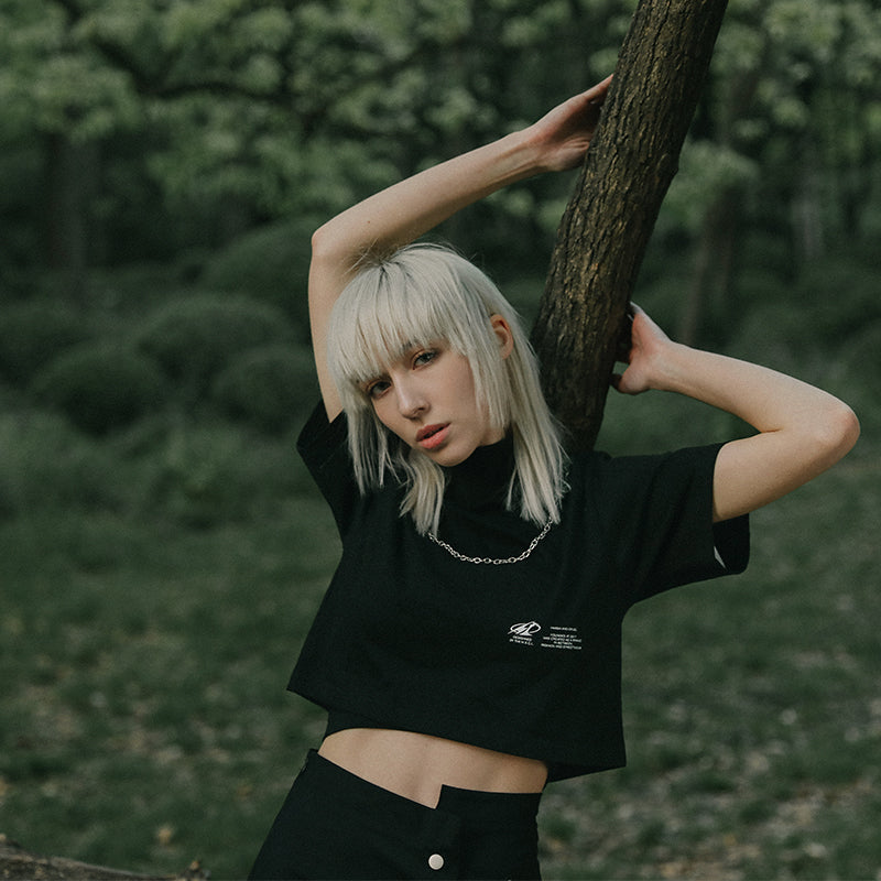 Chain Short Tee