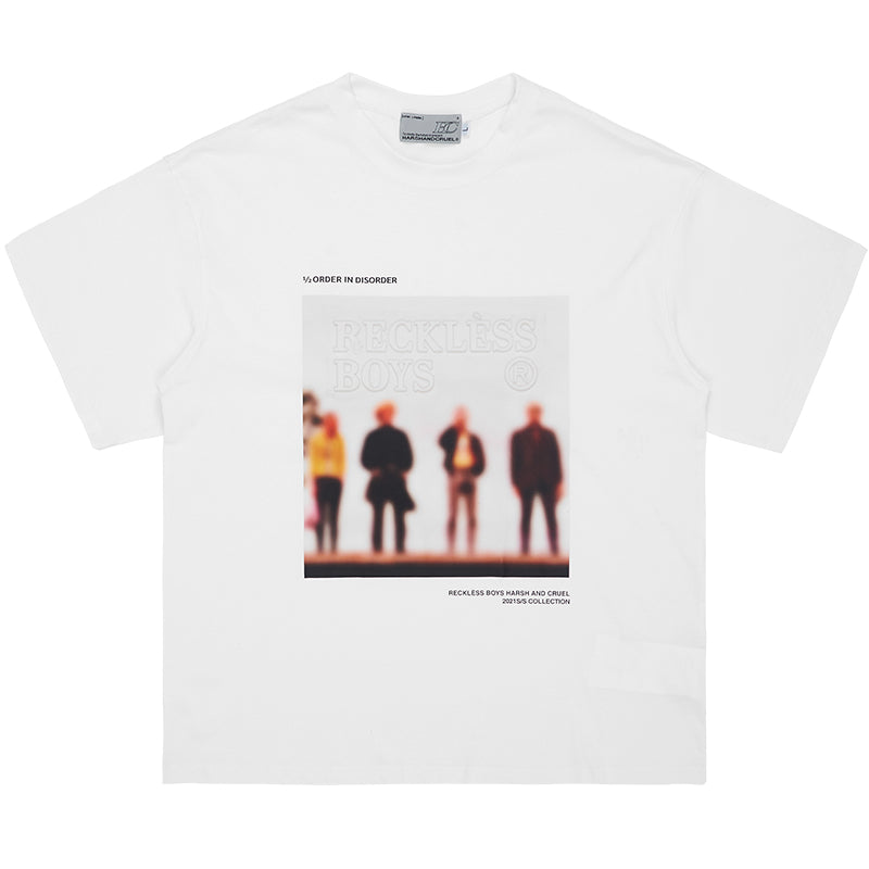 Embossing Blurred Picture Tee