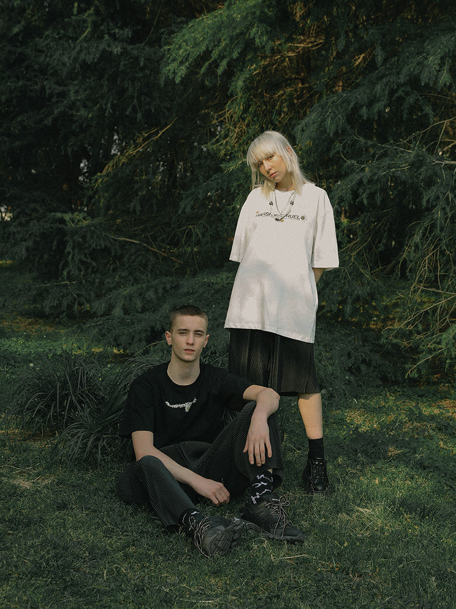 Daisy Painting Logo Tee