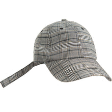 Load image into Gallery viewer, Plaid Cap
