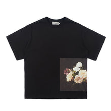 Load image into Gallery viewer, Retro Oil Painting Patch Tee
